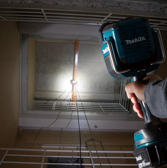 "MAKITA"牧田牌 充電式LED手電筒(鋰18V/14.4V)