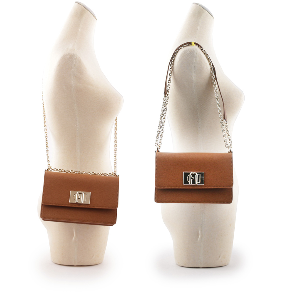 【FURLA】1927 拱門轉釦迷你翻蓋鏈帶二用包(白蘭地酒色) BAFKACO ARE000 03B00