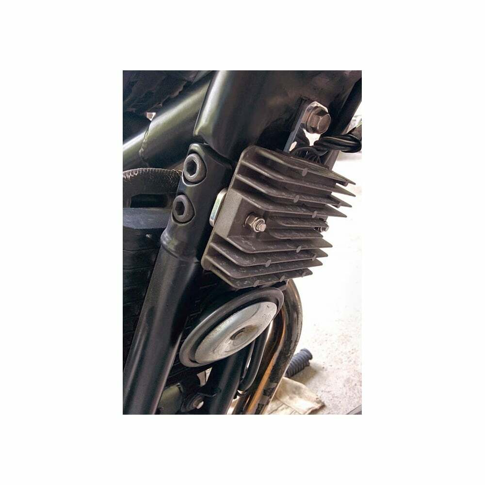 Motone 氣冷凱旋專用 整流器 下移支架