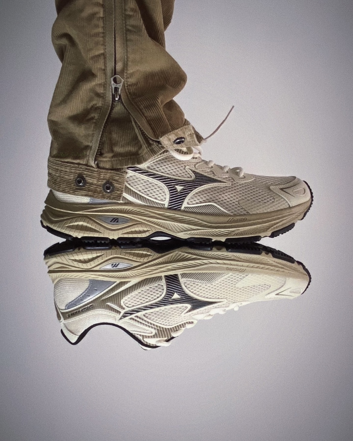 【APAIR】預購 Mizuno 美津濃 Racer S 復古米白 D1GH223505