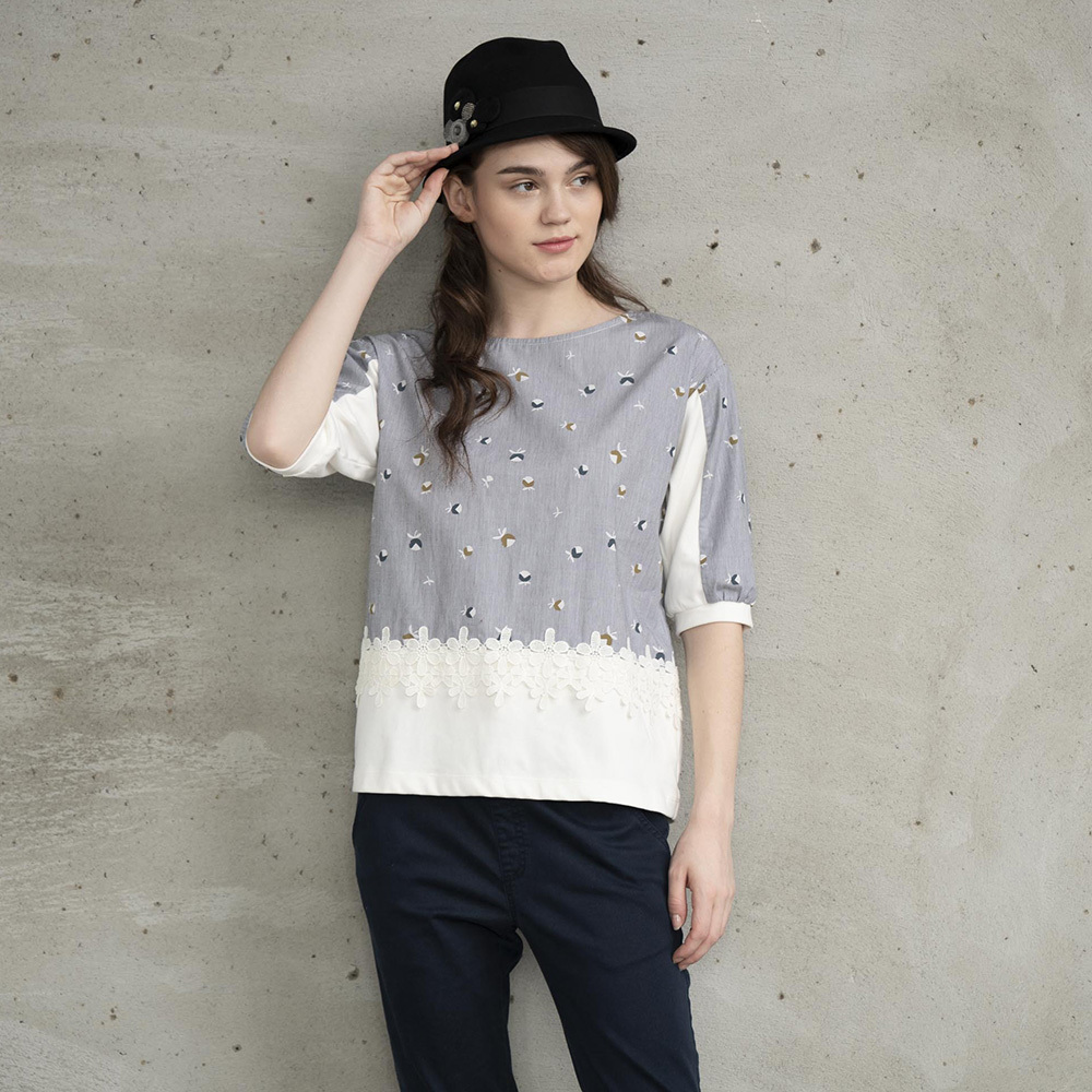 PIPPY直條紋蕾絲棉質上衣 灰