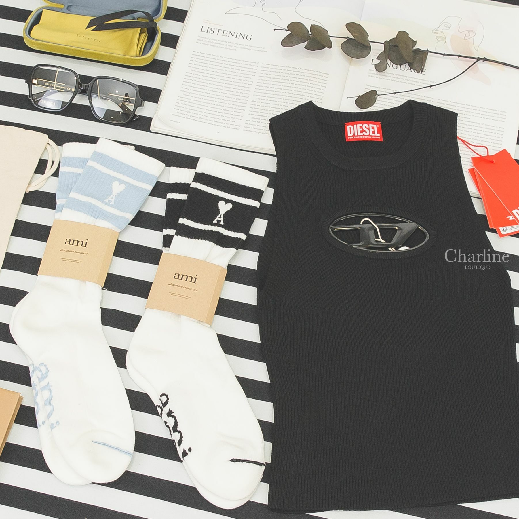 Gucci Square Optical Frame 黑色方框側邊金色 GUCCI 平光眼鏡,Prada Soft Padded Nappa Leather Slides 黑色三角銀字Logo軟墊皮革拖鞋-Charline Boutique 精品代購