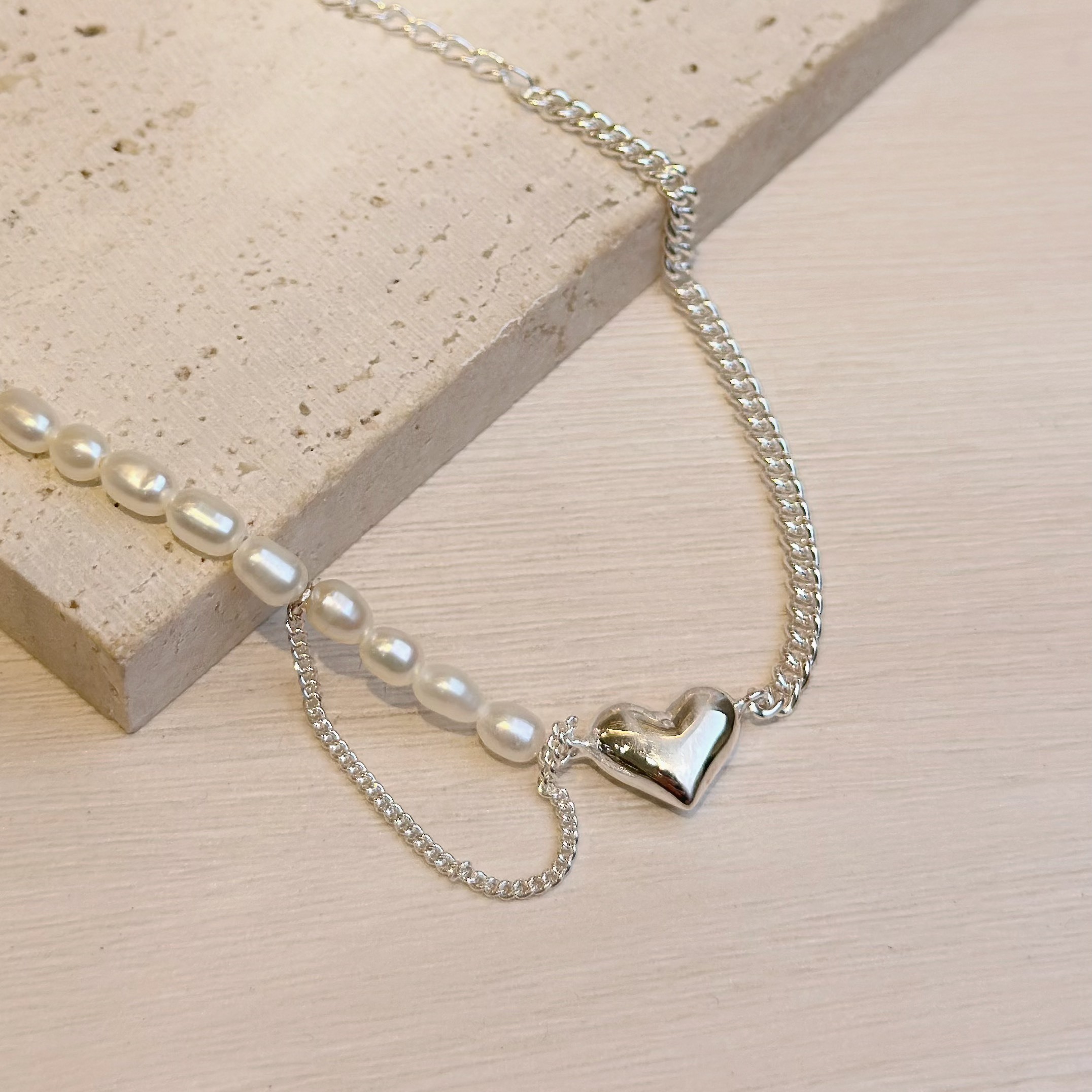 細膩．珍珠愛心純銀手鍊