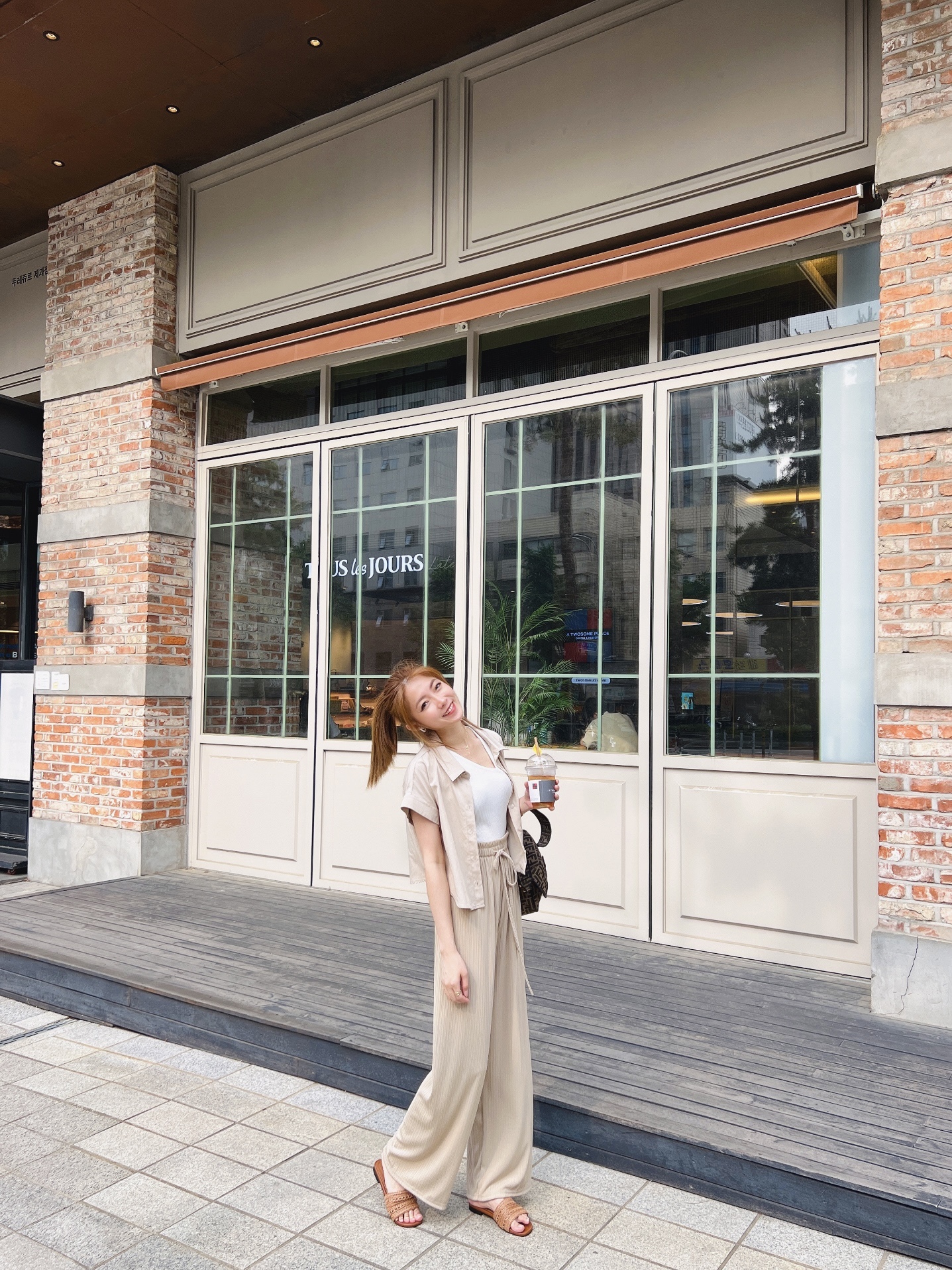 舒服喔膩家細直紋綁帶寬褲