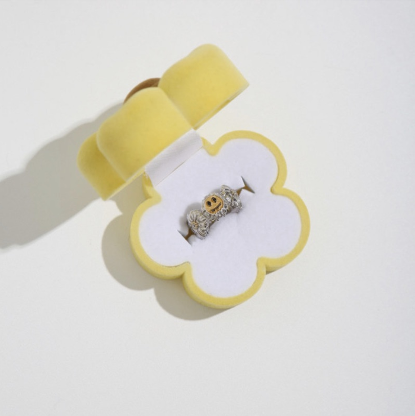 韓國代理品牌 misterchild  雛菊 笑臉 925銀 戒指 k金