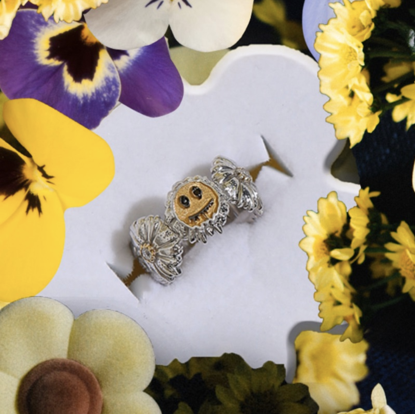 韓國代理品牌 misterchild  雛菊 笑臉 925銀 戒指 k金