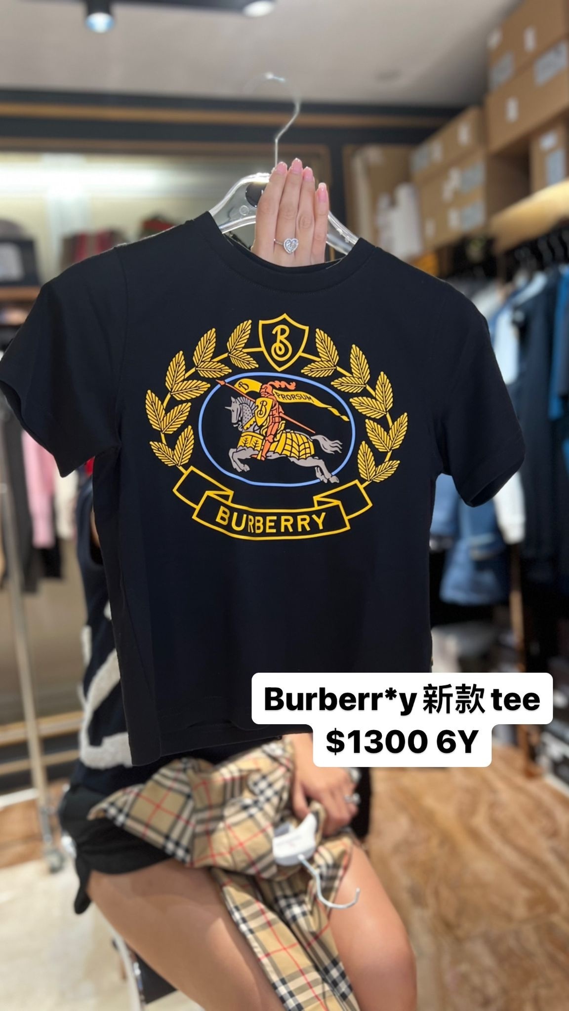 BURBERRY-8064571-A1189  -T