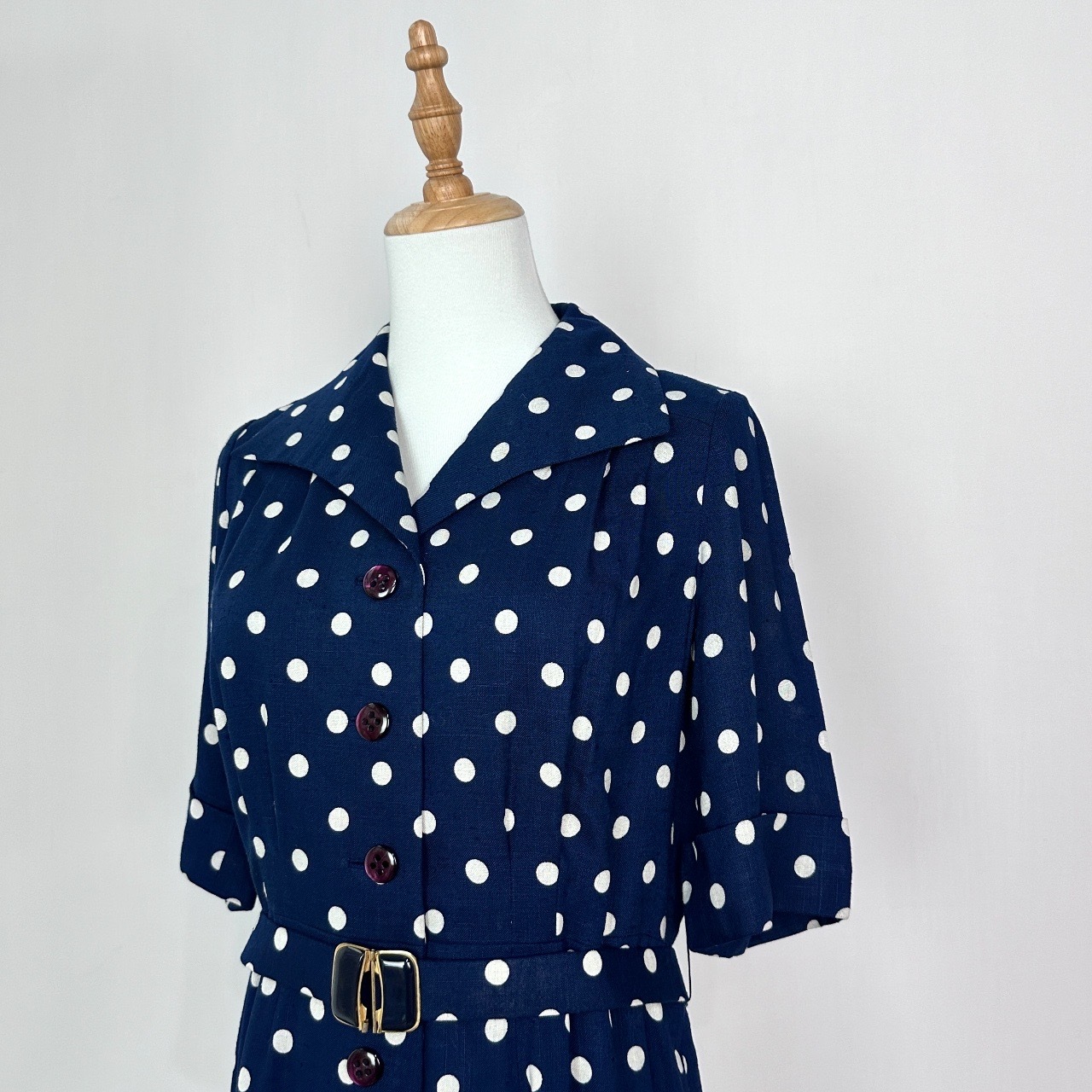 深藍波點大翻領連身裙