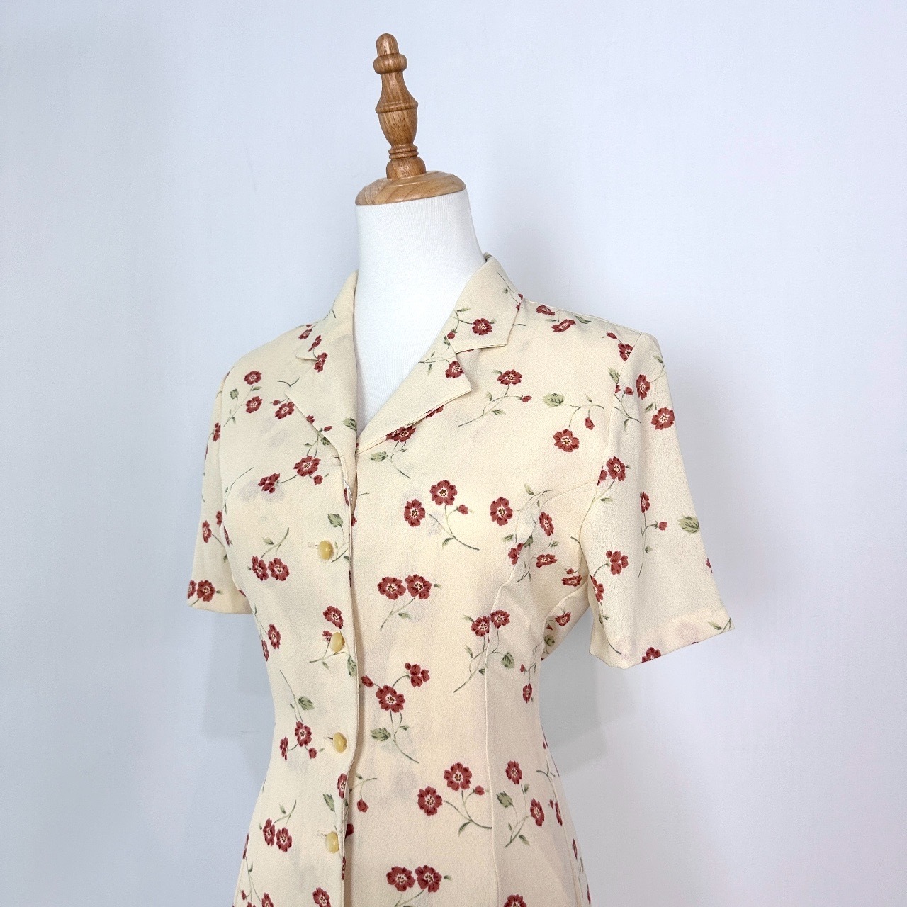 米白色花卉圖案修腰連身裙