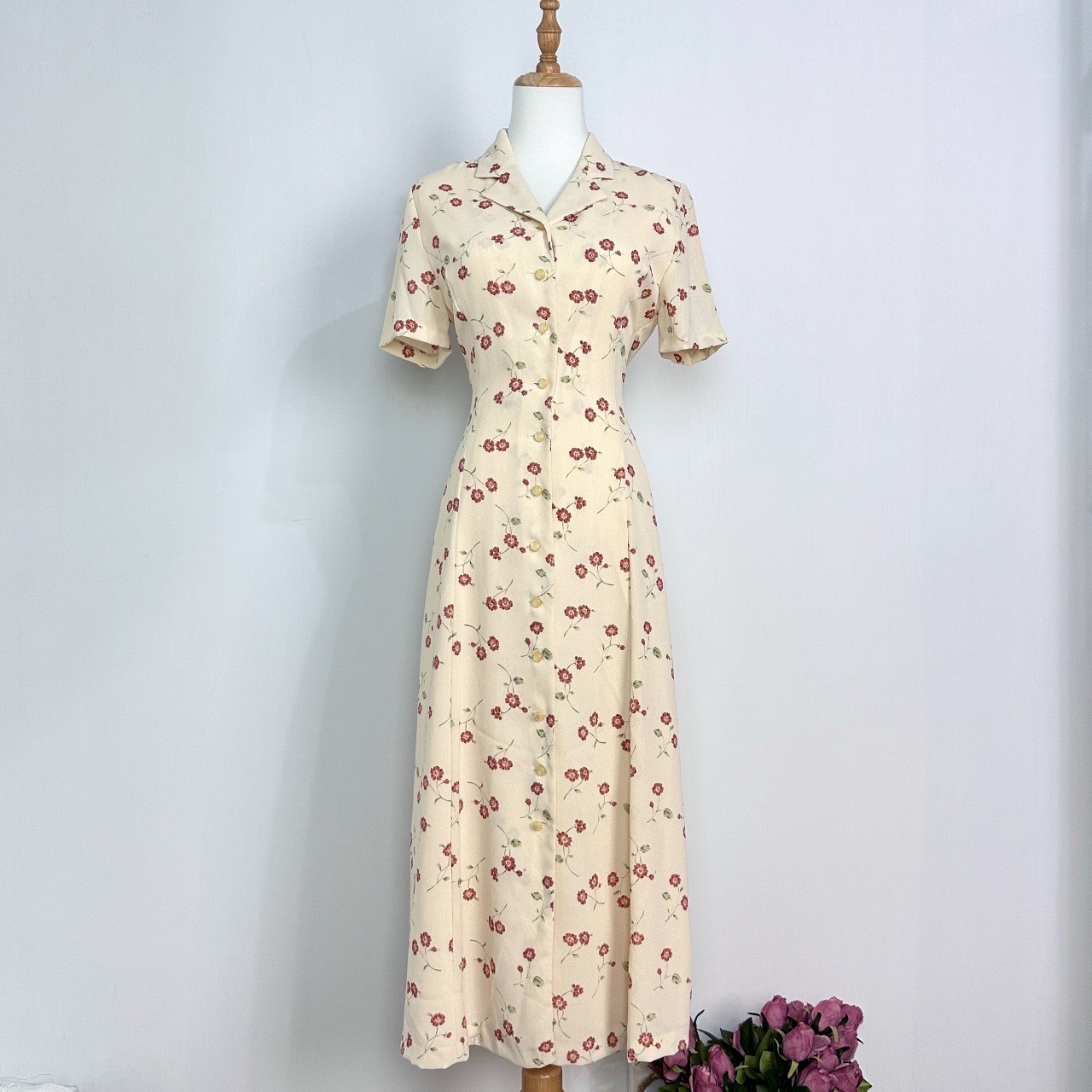 米白色花卉圖案修腰連身裙