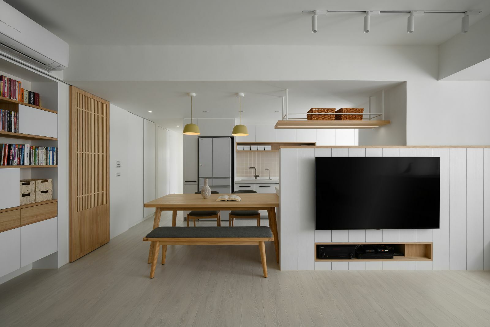 木光設計家居-Finn北歐梣木全實木餐桌|可訂製