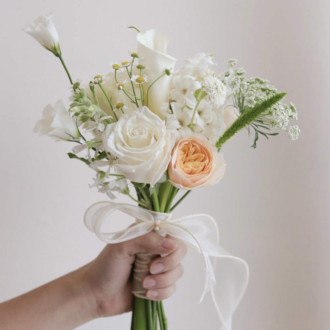 Wedding bouquet -白黃/橘色系登記小捧花🕊