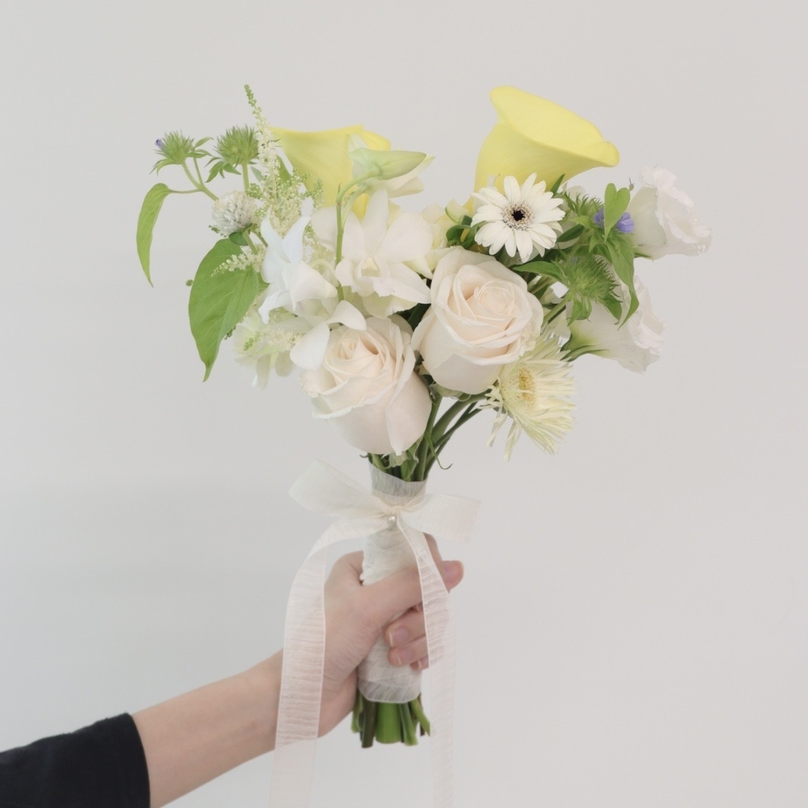 Wedding bouquet -白黃/橘色系登記小捧花🕊