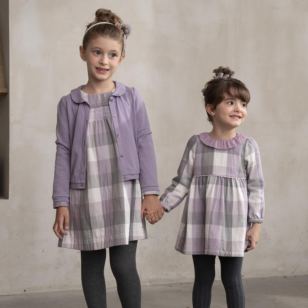 PIPPY 典雅格紋彈性棉圓領連身裙洋裝 紫