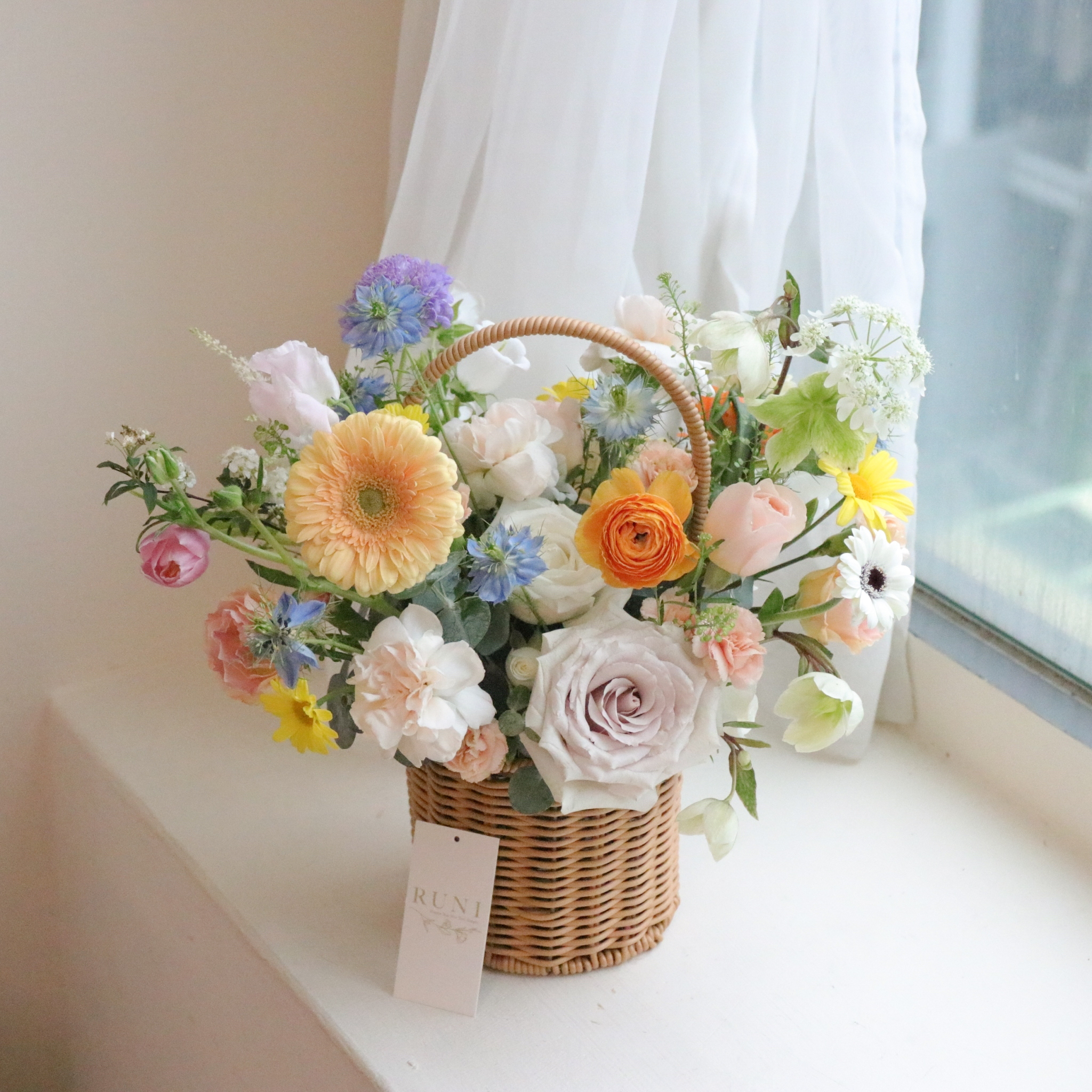 繽紛色系圓形花籃𓈒𓍼