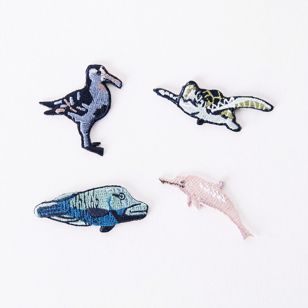 台北100景盒九號海洋生物款，直接燙在布上的織片，精緻手工藝品