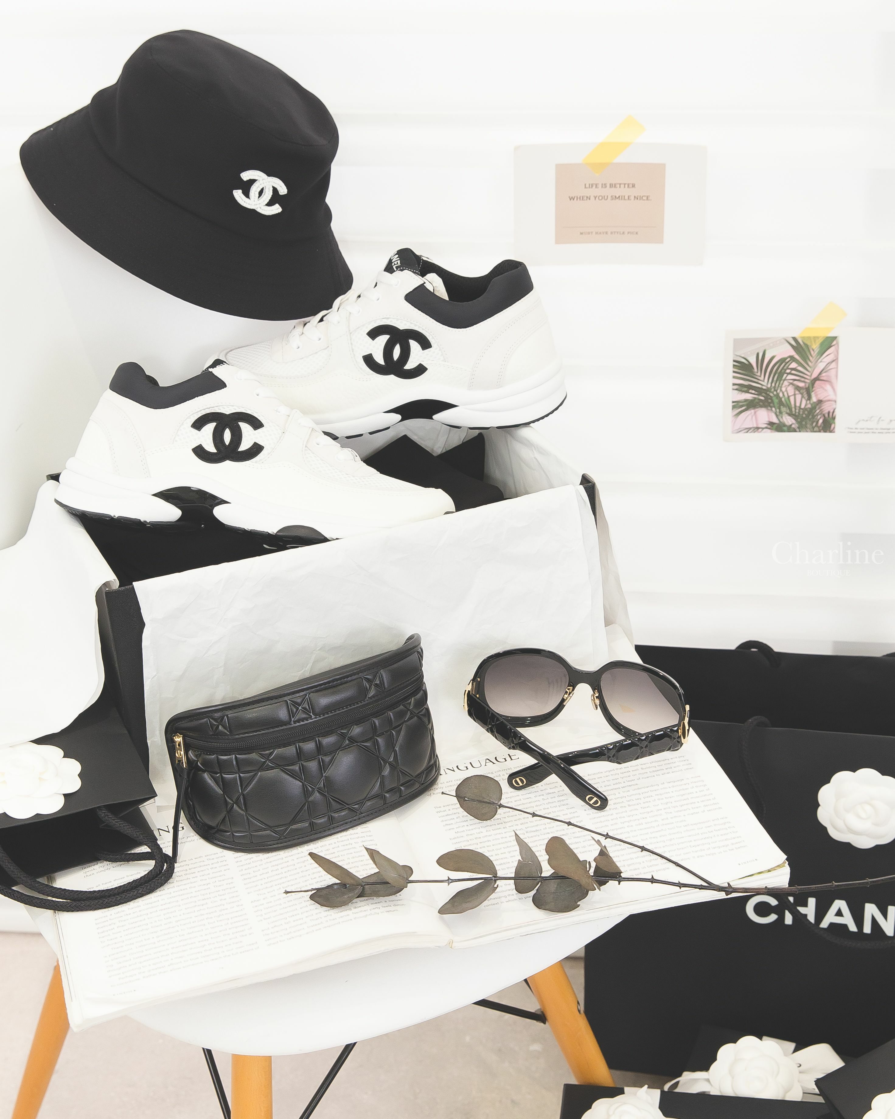 Chanel Trainers 白色網狀布面拼白麂皮黑CC小牛皮運動鞋,Dior 黑色圓框灰色漸變鏡片側邊金色四角CD藤格紋太陽眼鏡,Chanel黑底白色珠珠CC拼黑紅格紋內裡棉質漁夫帽-Charline Boutique 精品代購