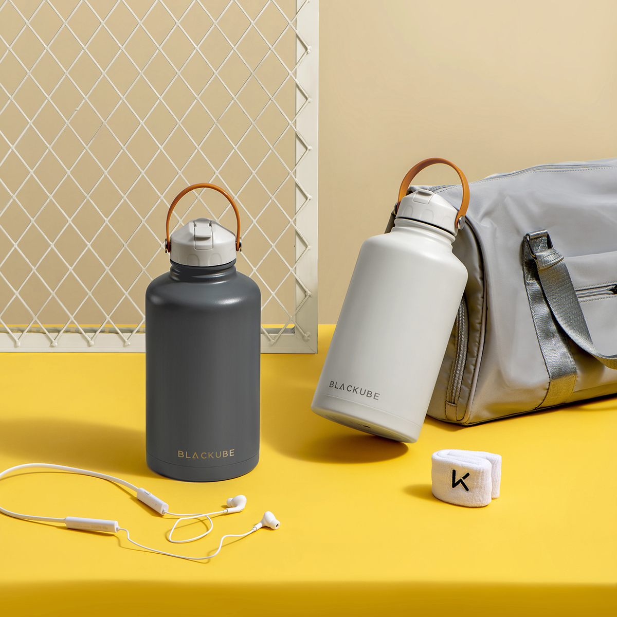 BLACKUBE 手提吸管保溫瓶 MORE 1800ml