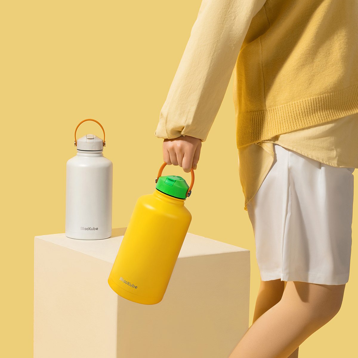 BLACKUBE 手提吸管保溫瓶 MORE 1800ml