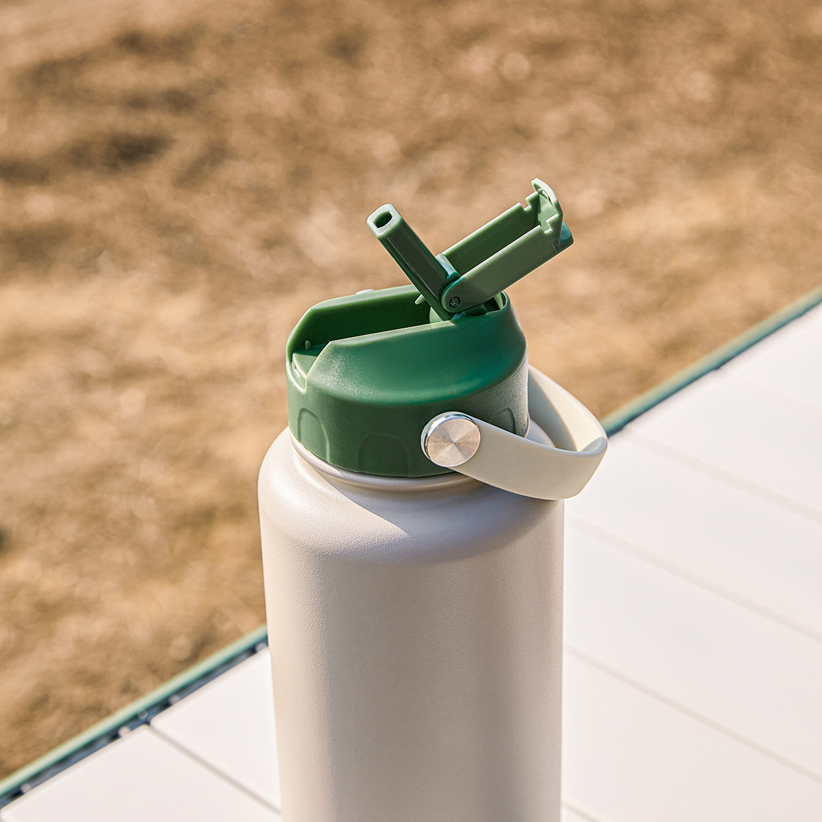 BLACKUBE 手提吸管保溫瓶 MORE 1000ml