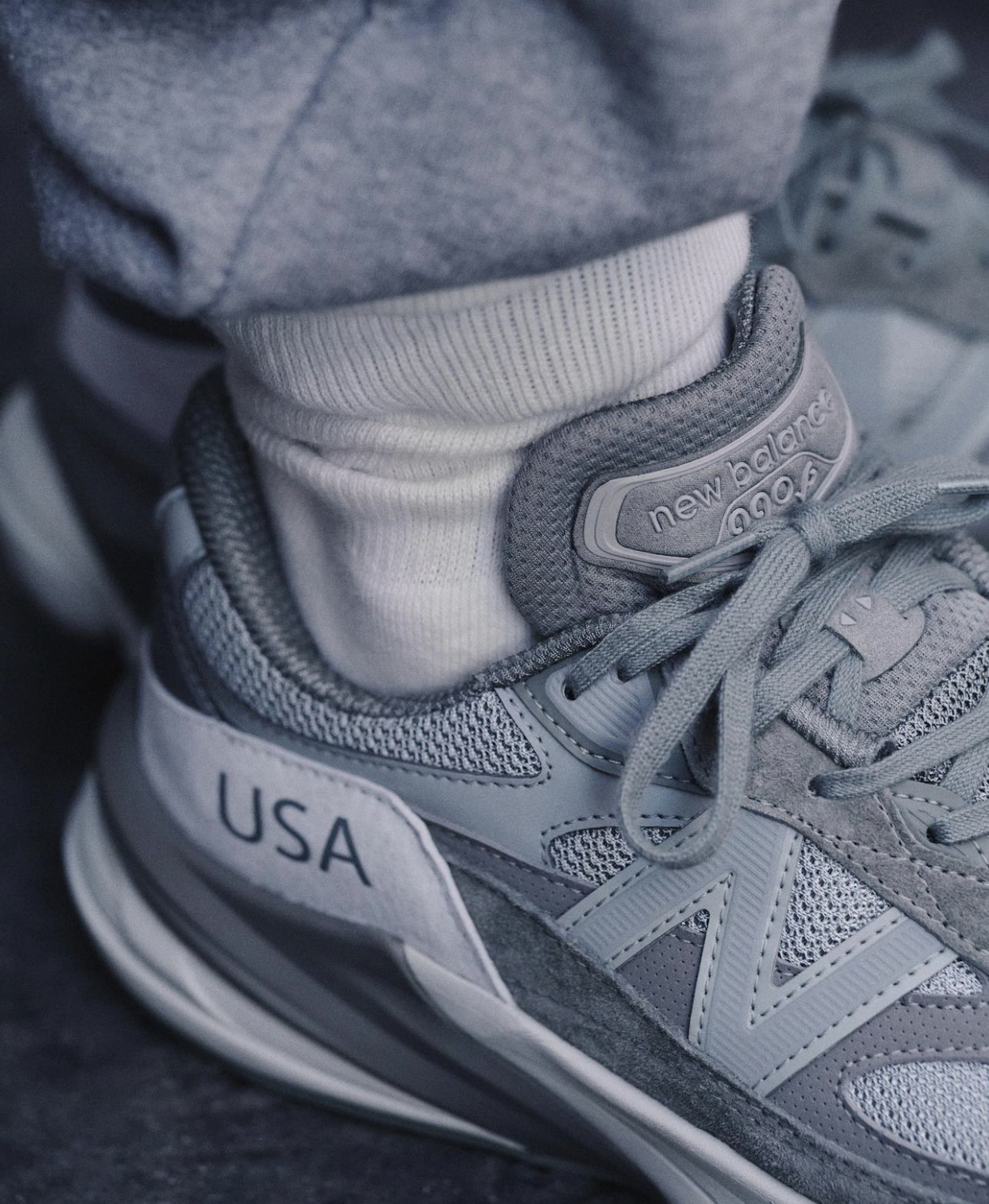 WTAPS x NEW BALANCE 990V6 / M990WT6