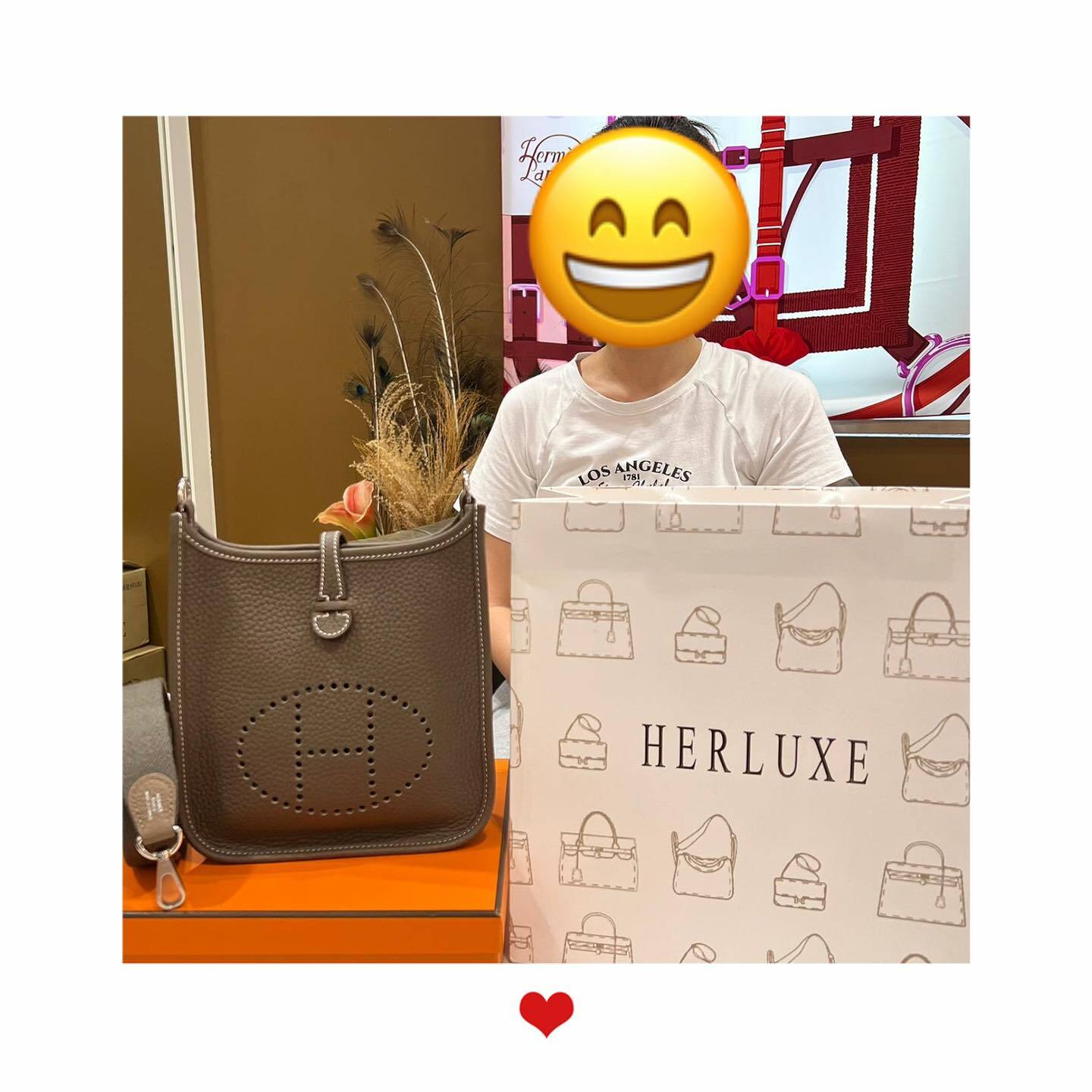 爽快靚靚線上咨詢後到店落單mini E大象灰🎉 靚靚第一次幫襯HERLUXE👏 來店pick up💕 見到實物好滿意❤️‍🔥 多謝你嘅支持與信任🫶