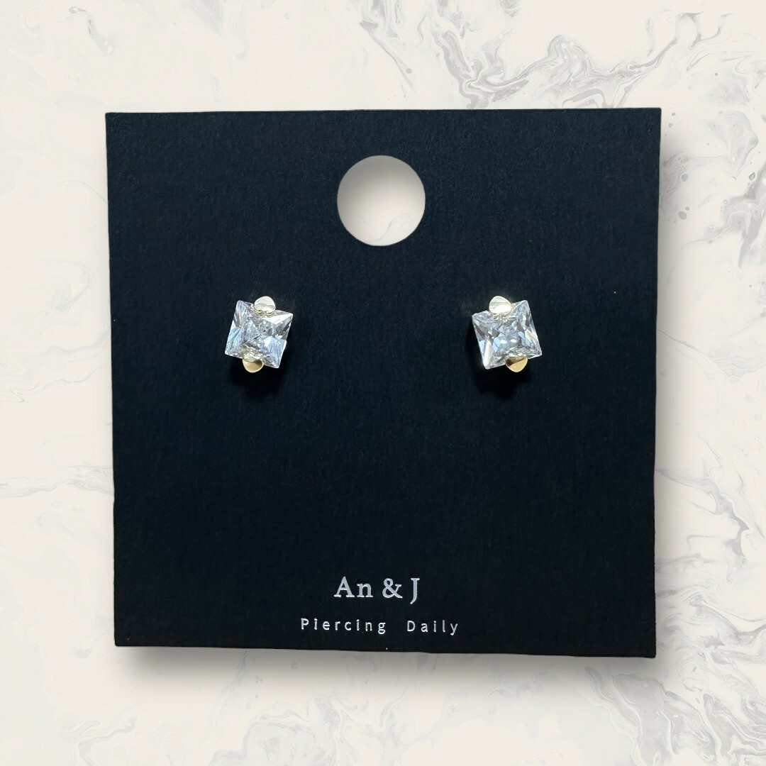 韓國直送-銀針 上下金愛心扣中方鋯 鍍白金 3色