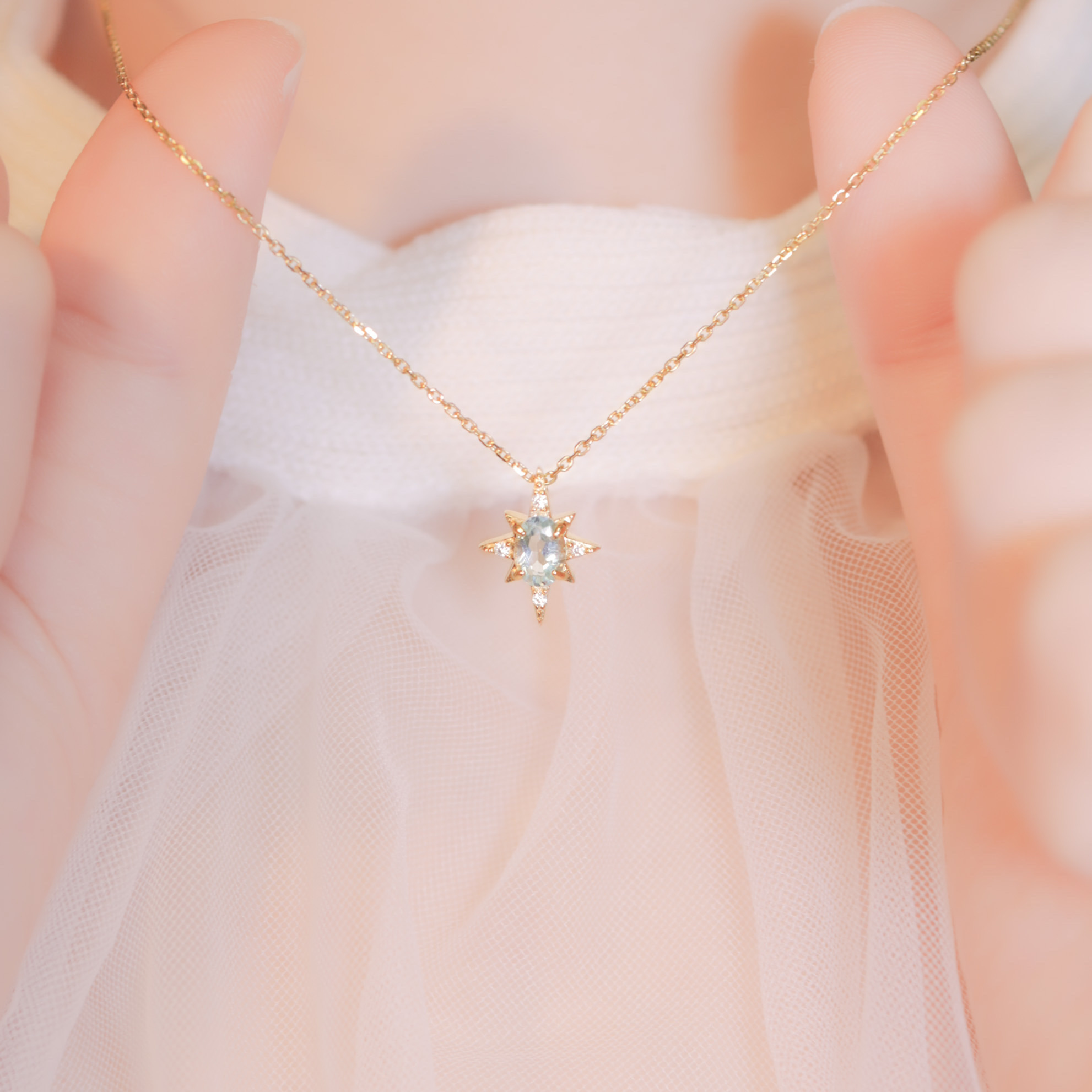 | 925 Silver・18k Gold・Topaz | Speechless Love Necklace | NE0223 |