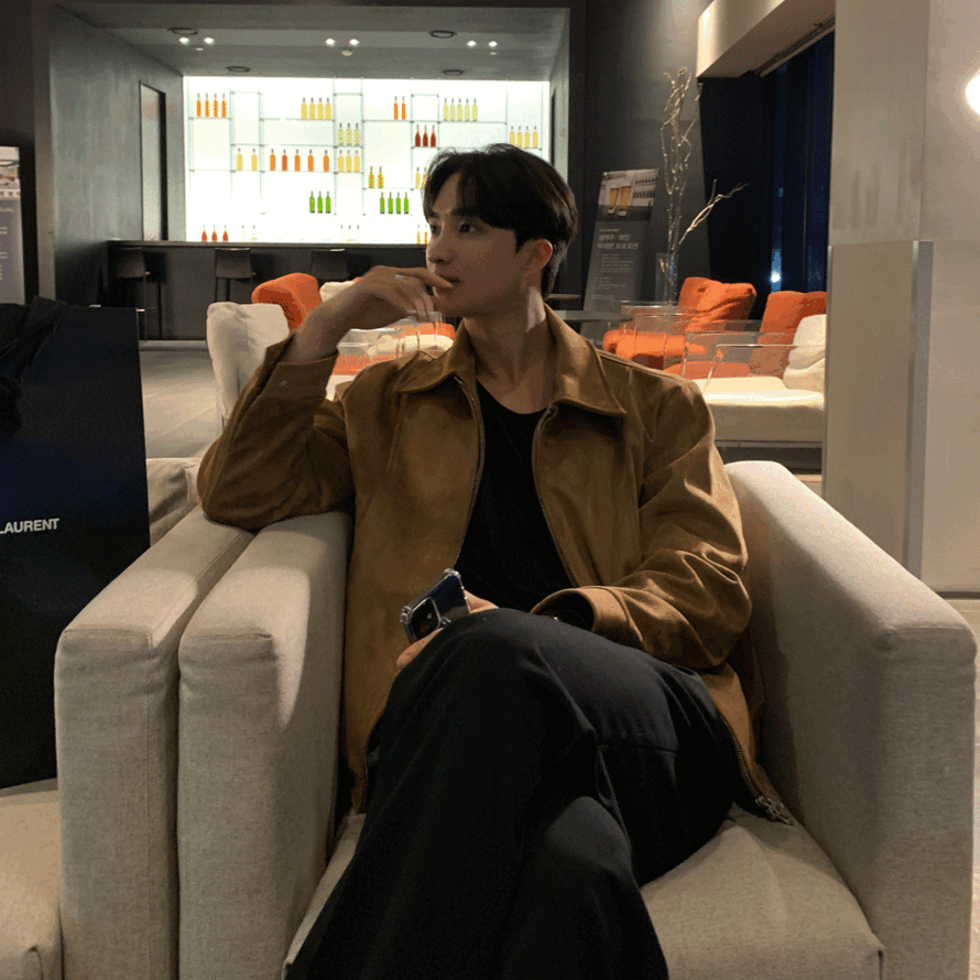 絨面革剪裁束腰夾克