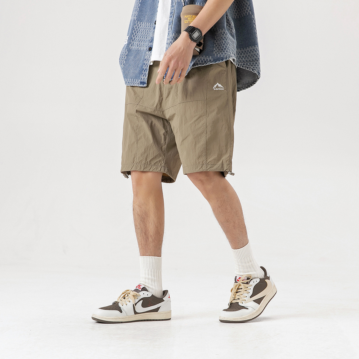 9M27 山系立體刺繡抽繩短褲 五色