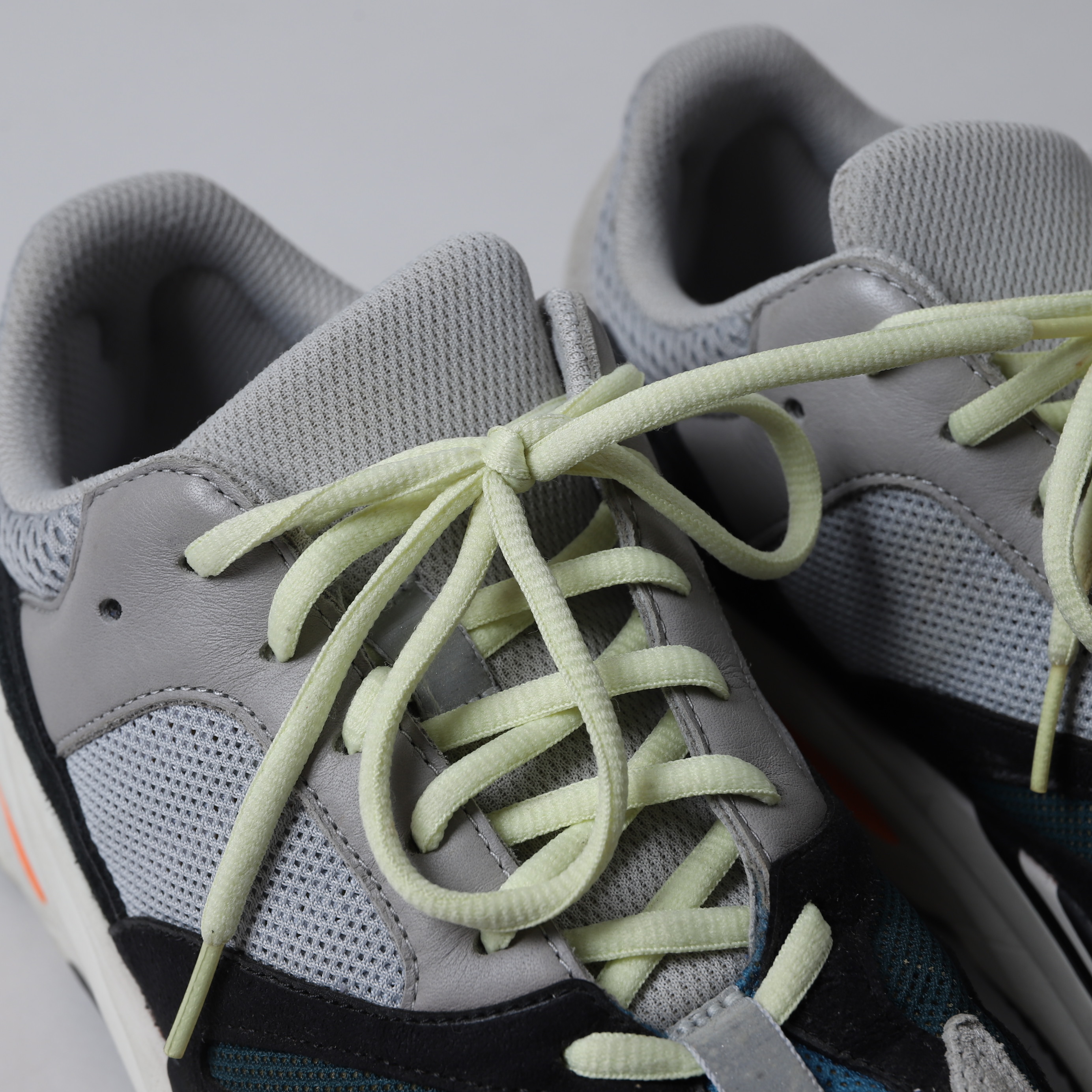 二手US11/29CM】ADIDAS YEEZY BOOST 700 OG 初代配色老爹鞋【B75571