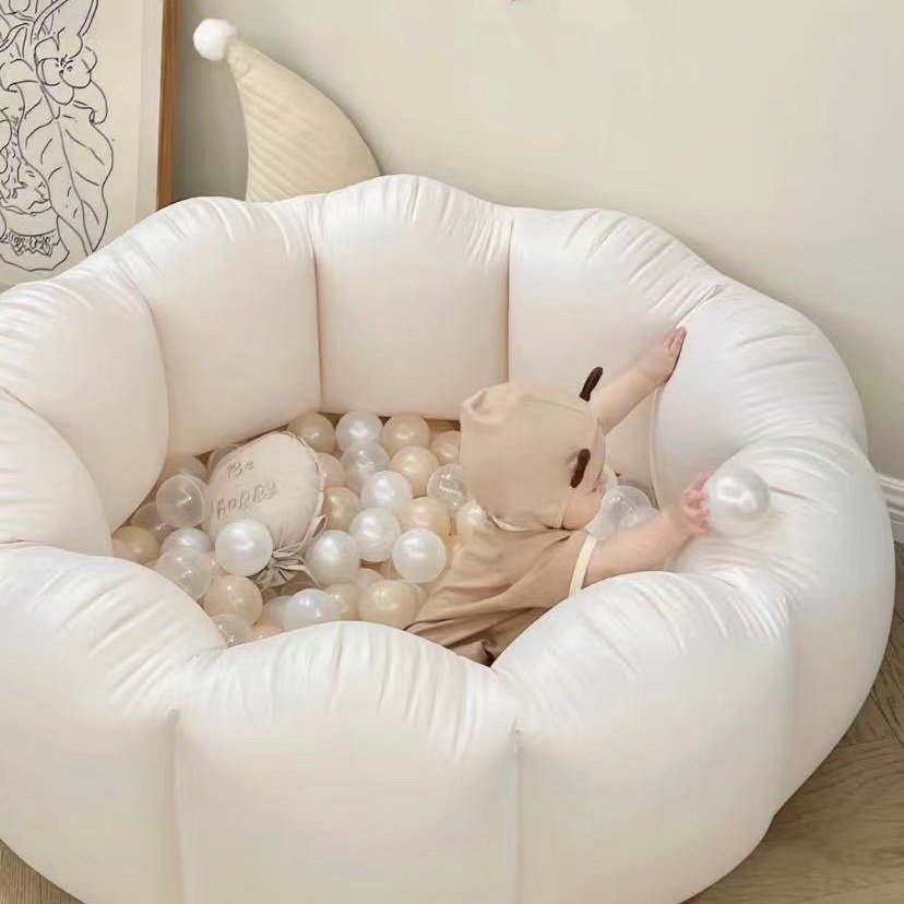 Tiny 花瓣海洋池