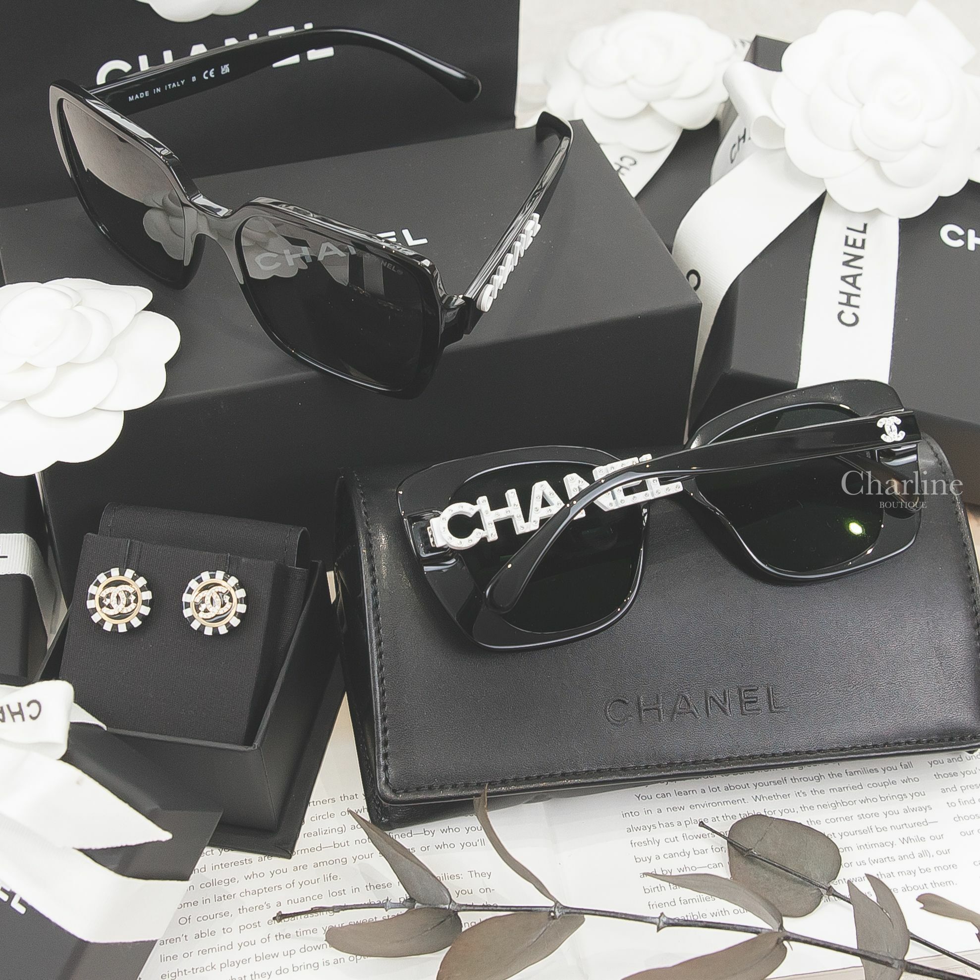 Chanel 黑色方框灰色鏡片側邊白色 Logo 太陽眼鏡,Chanel 黑色方框側邊白鑽 Chanel 太陽眼鏡,Chanel 黑白相間金色水鑽CC金框圓形耳環-Charline Boutique 精品代購