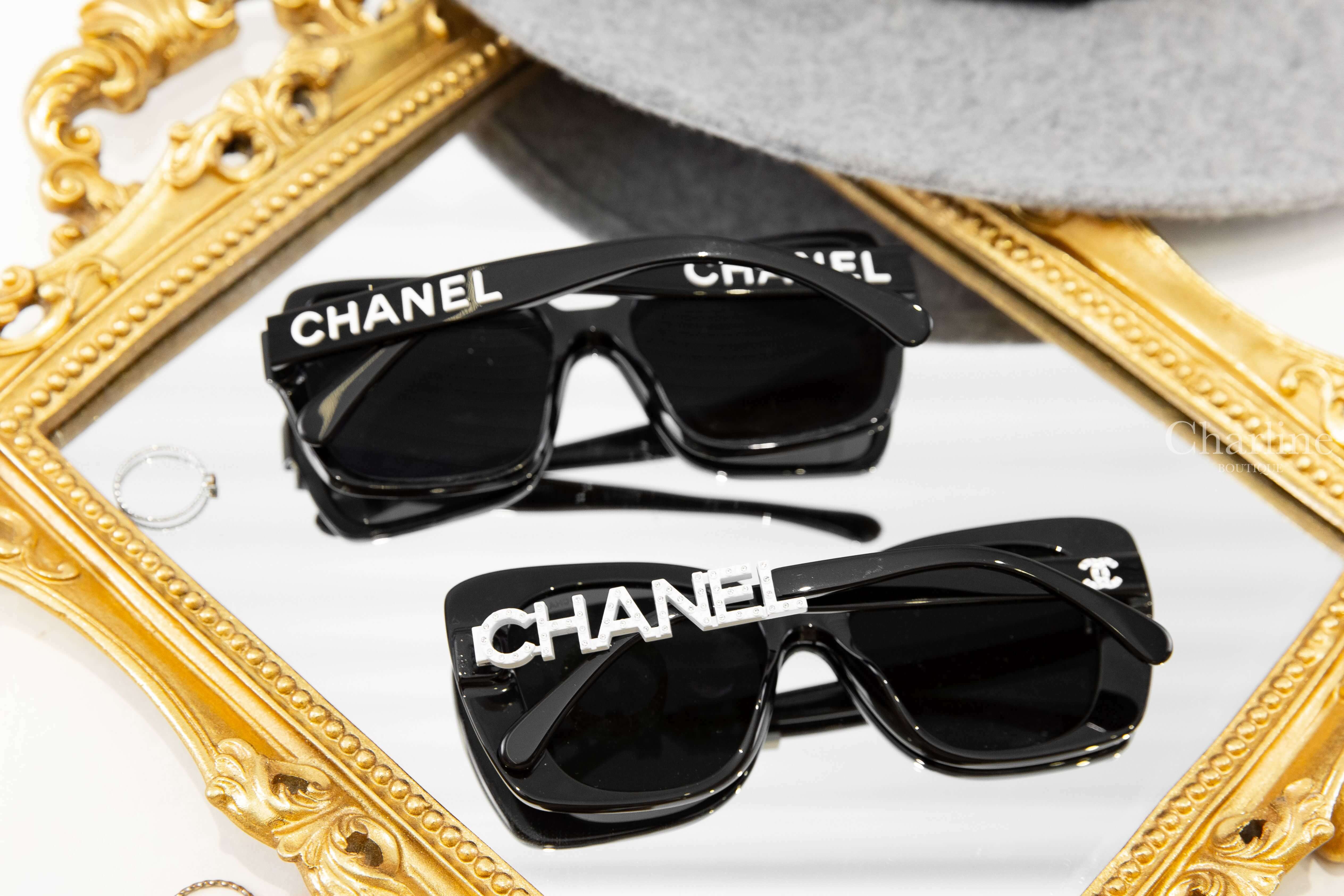 Chanel Square Sunglasses 黑色方框側邊白鑽 Chanel 太陽眼鏡,Chanel Square Sunglasses 黑色方框灰色鏡片側邊白色 Logo 太陽眼鏡-Charline Boutique 精品代購