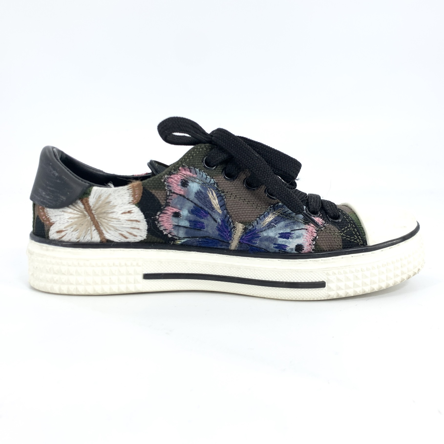 Valentino best sale butterfly sneakers