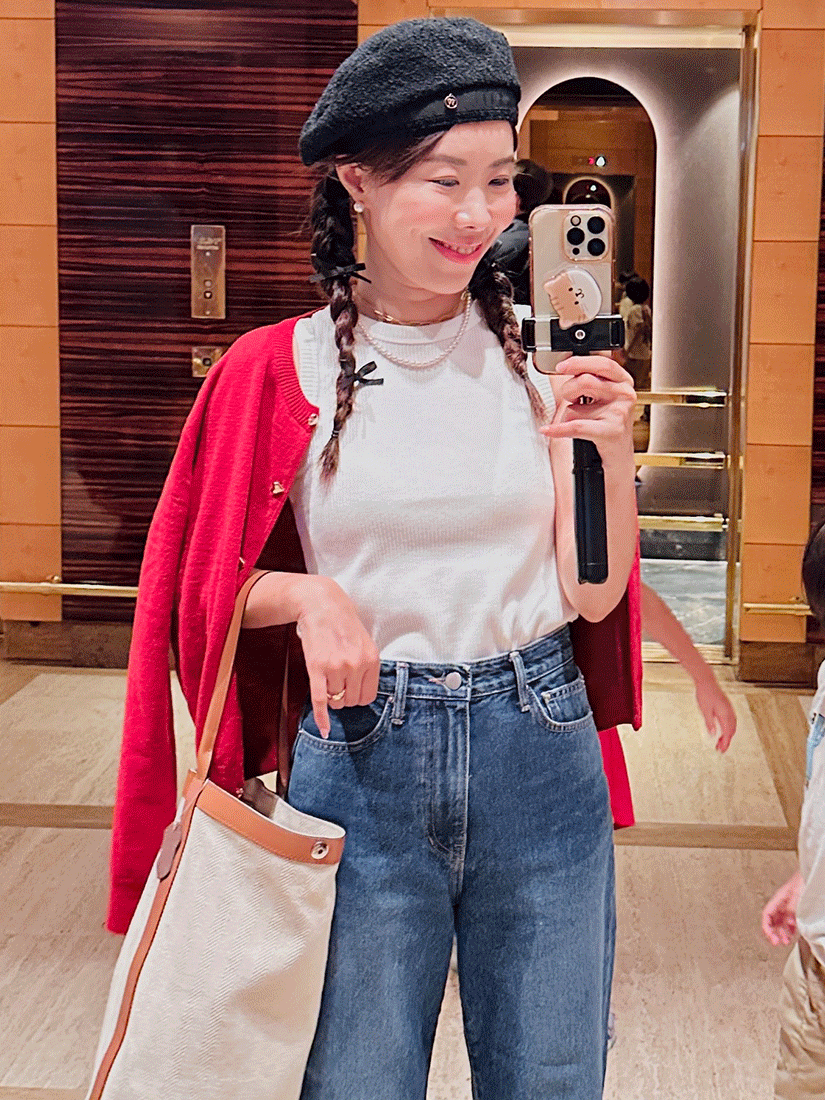 [現貨]圓領心形扣針織外套(棕色)