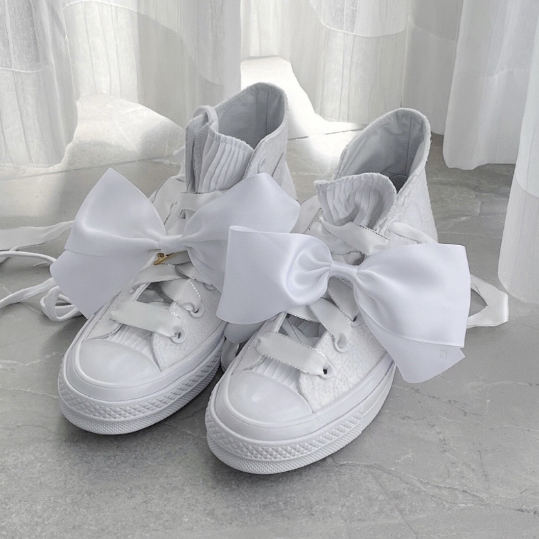 Converse 1970s Chuck Taylor 絲綢蝴蝶結 A07078C