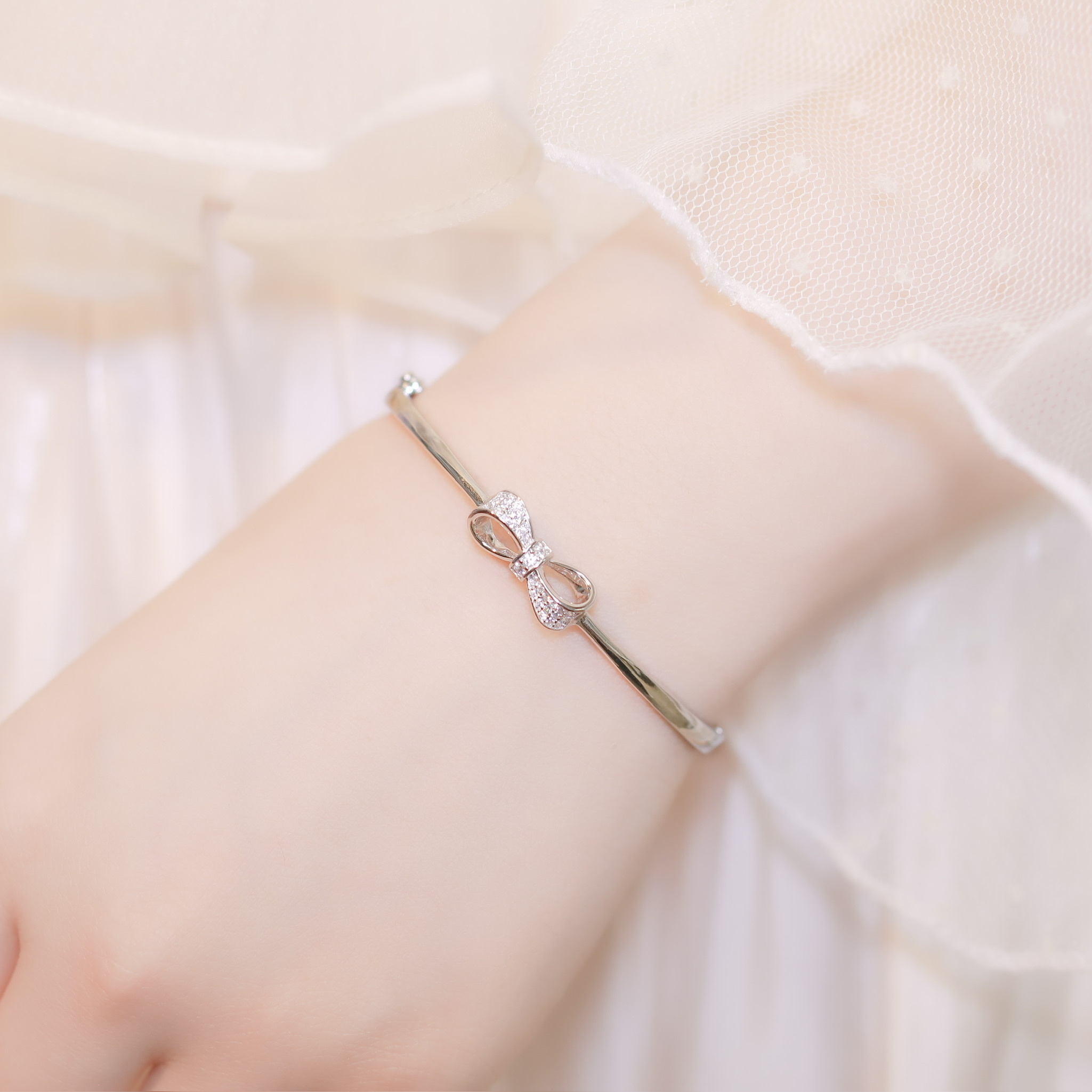 | 925 Silver・ White Gold | Wish Knot Bracelet | BR0657 |