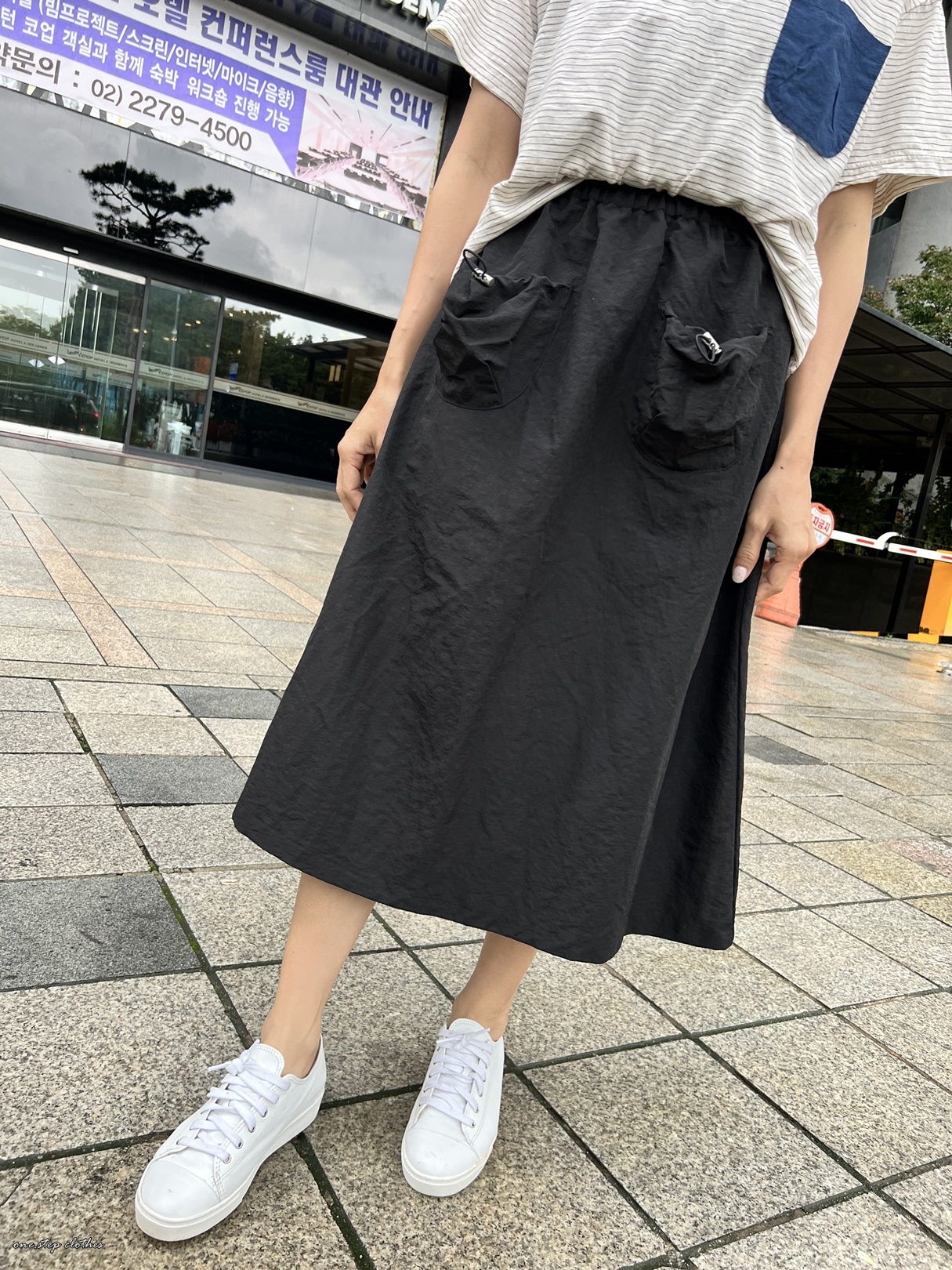 正韓工裝感可愛口袋尼龍裙 (黑)