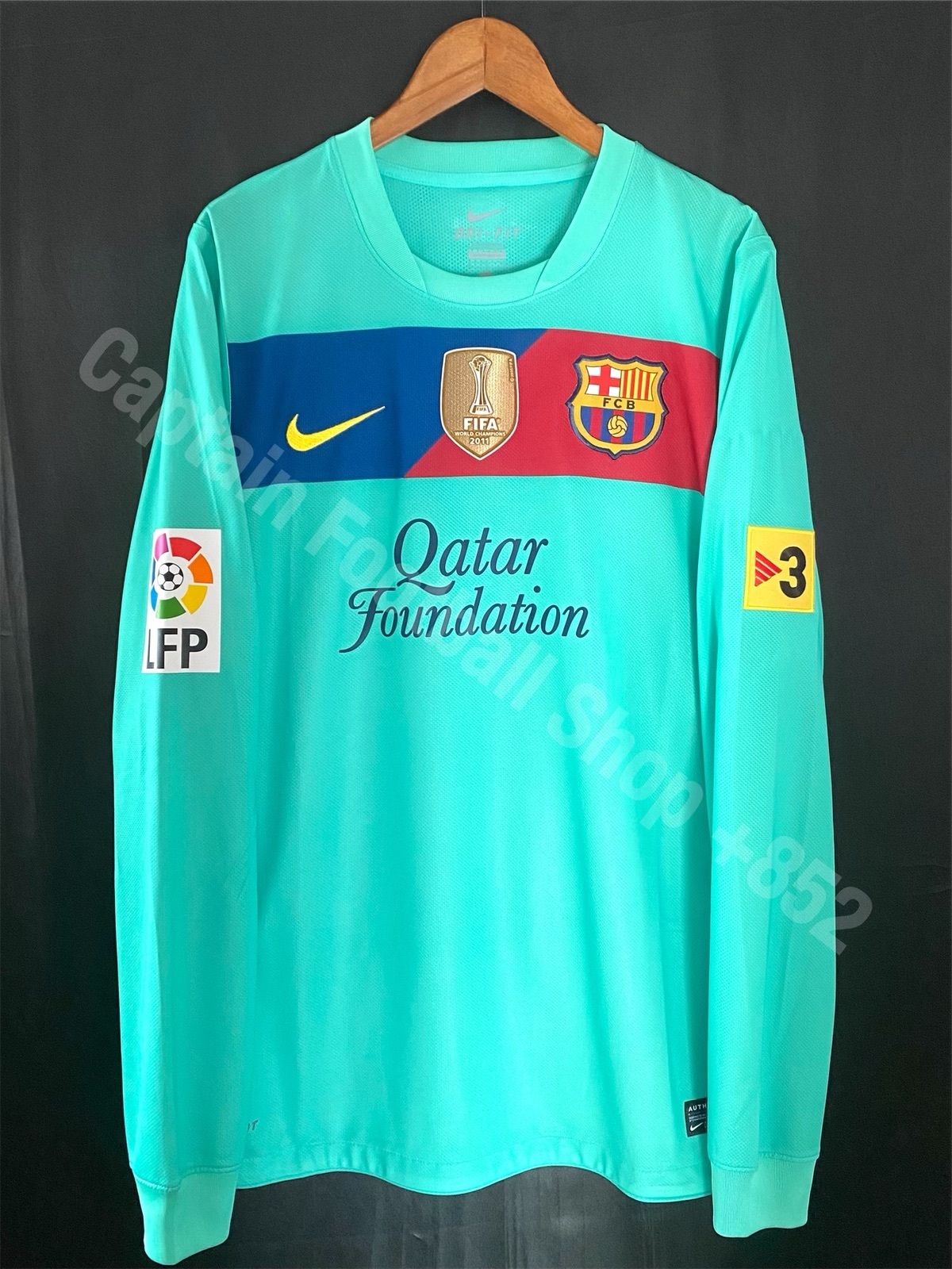 【タグ付き希少】FC Barcelona Nike シャツ FIFA 2011 original.jpeg?1693602858