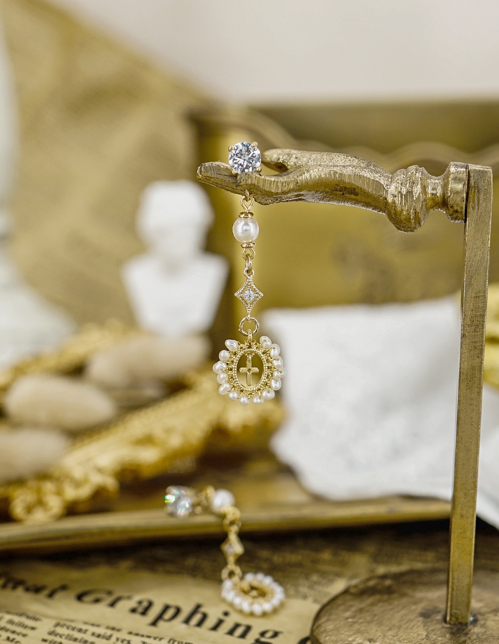 by mii✧蕾絲十字架珍珠花圈耳飾