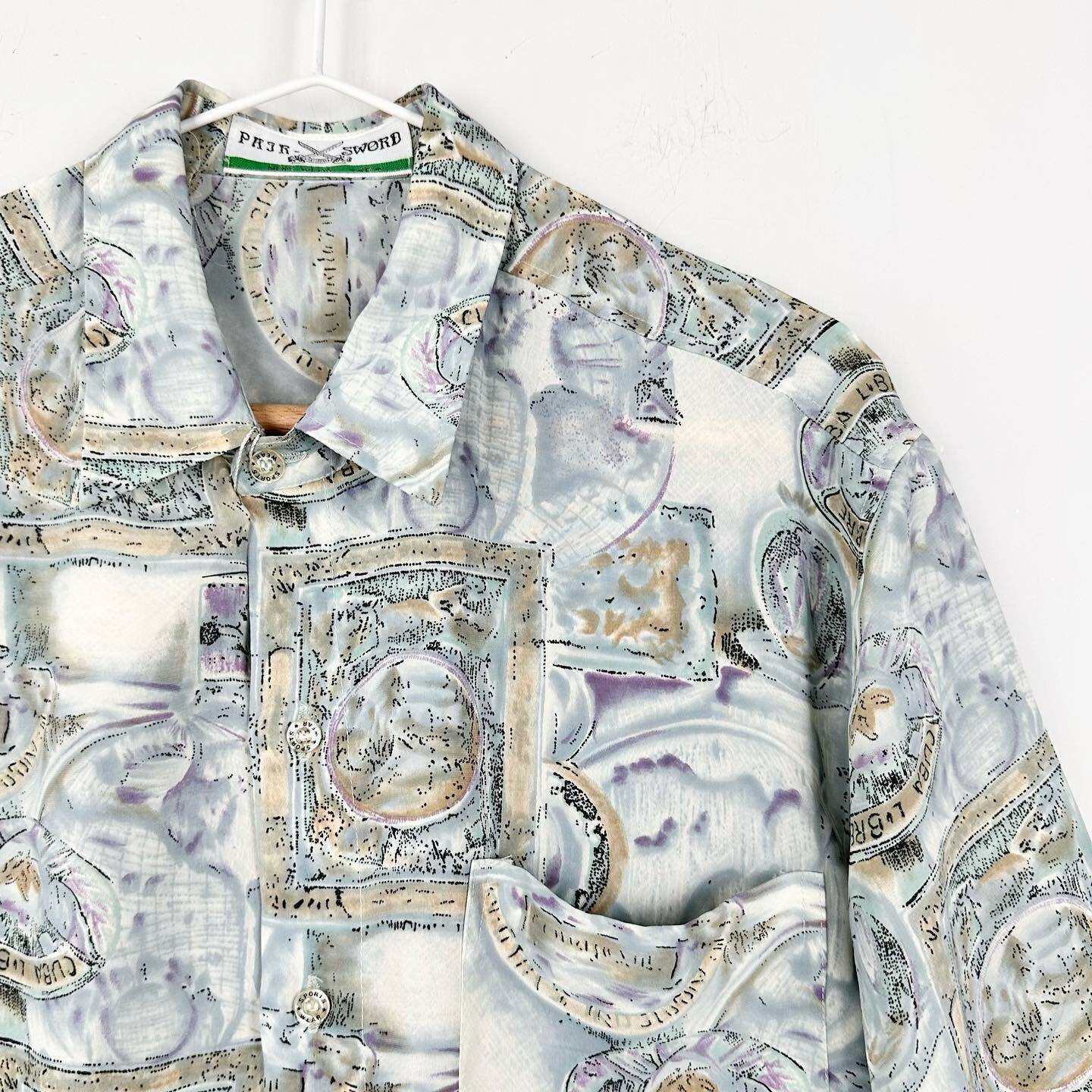 淡灰帶紫抽象圖案短袖上衣