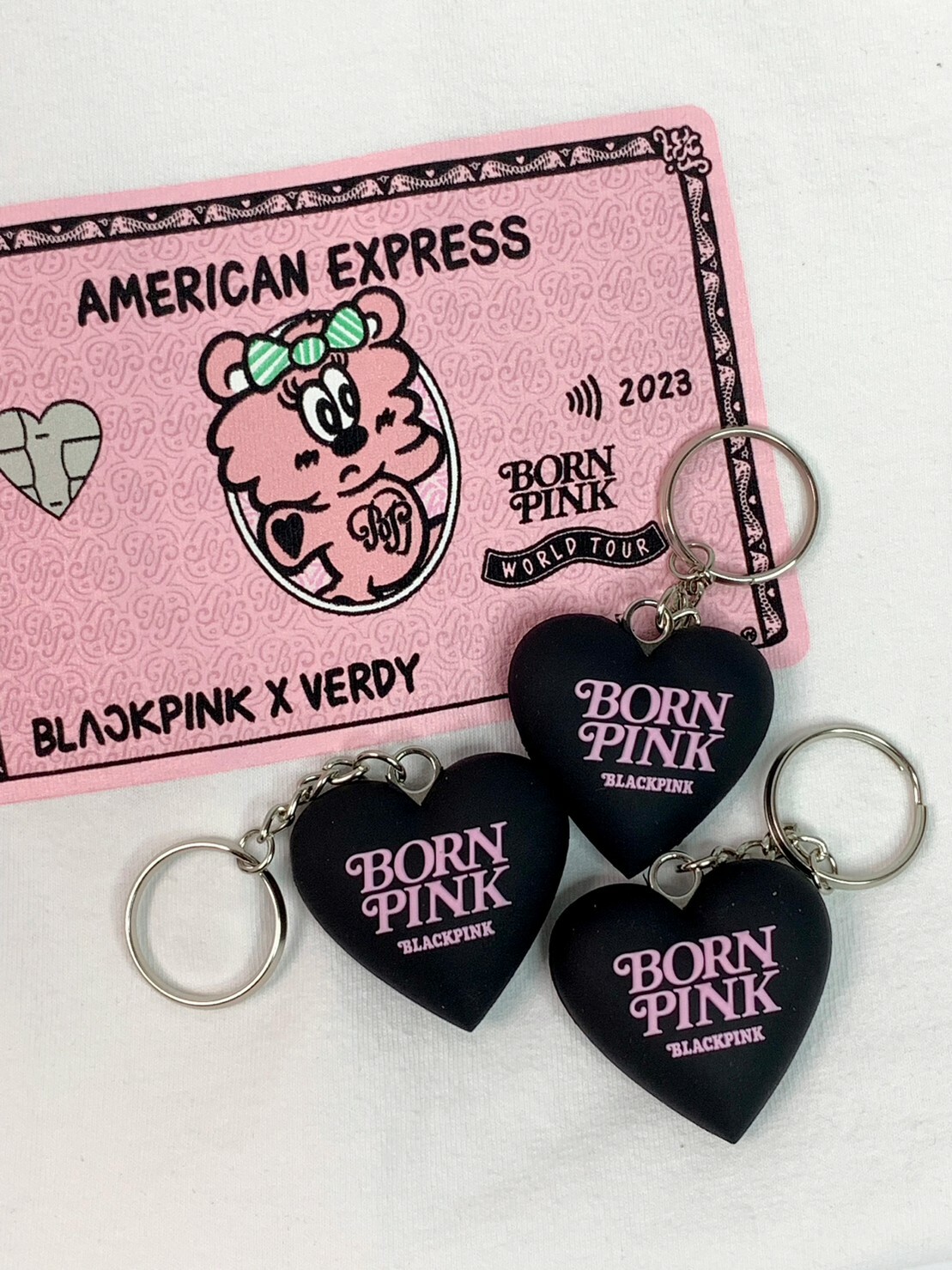 BLACKPINK x VERDY BORN PINK POP-UP 限定週邊愛心吊飾