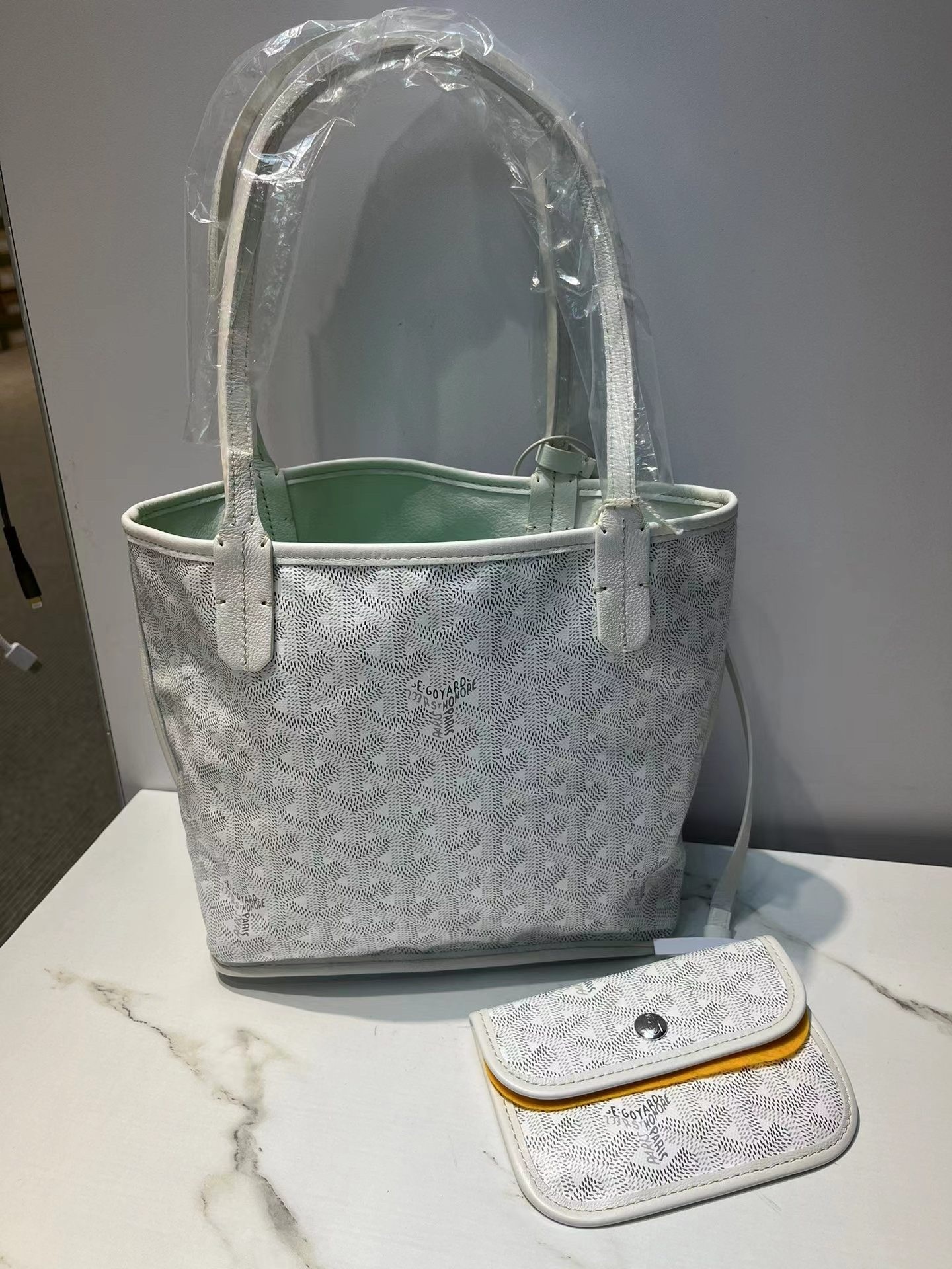 Goyard 菜籃子手提包 -M