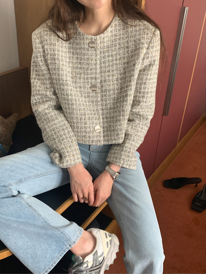 ᴷᴼᴿᴱᴬ 🇰🇷<現貨>人氣款！氣質小香風短版外套