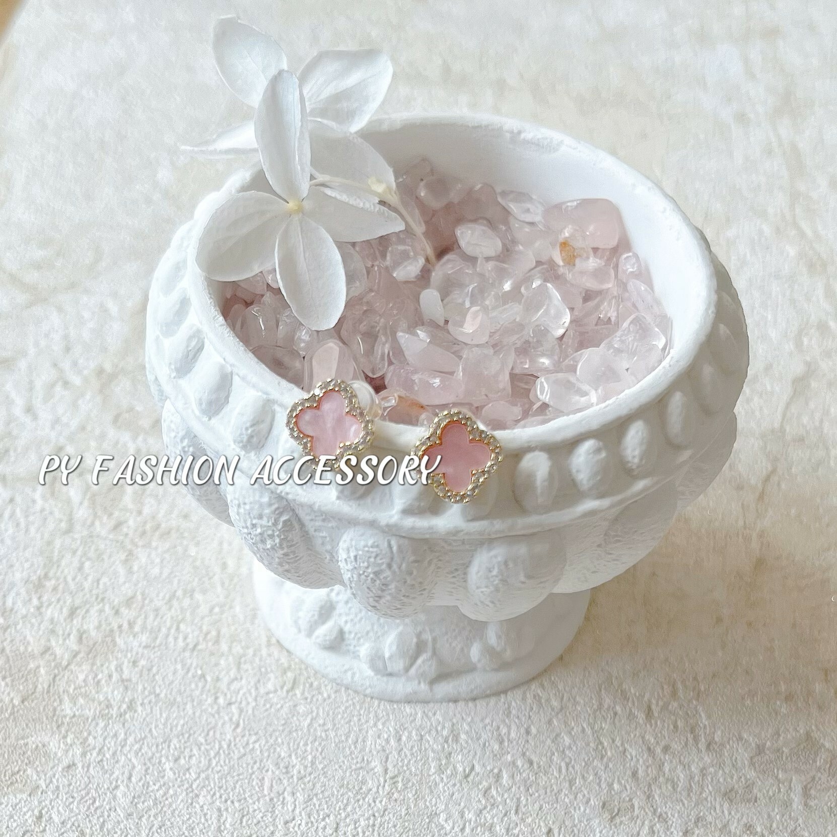 PY FASHION ACCESSORY : LUCKY FOUR LEAF CLOVER PY0905