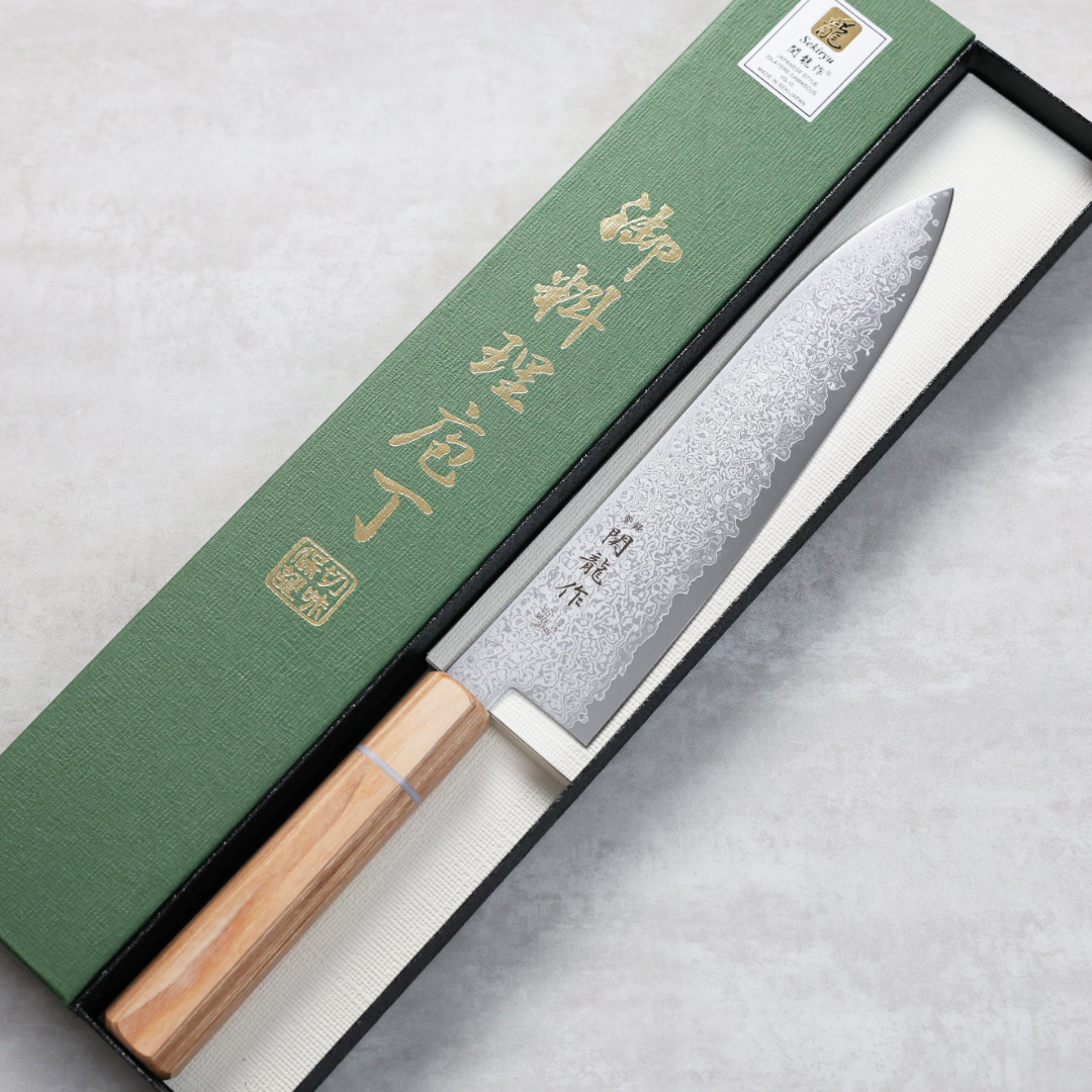 関龍作 牛刀 210mm VG10鋼 33層大馬士革 和柄