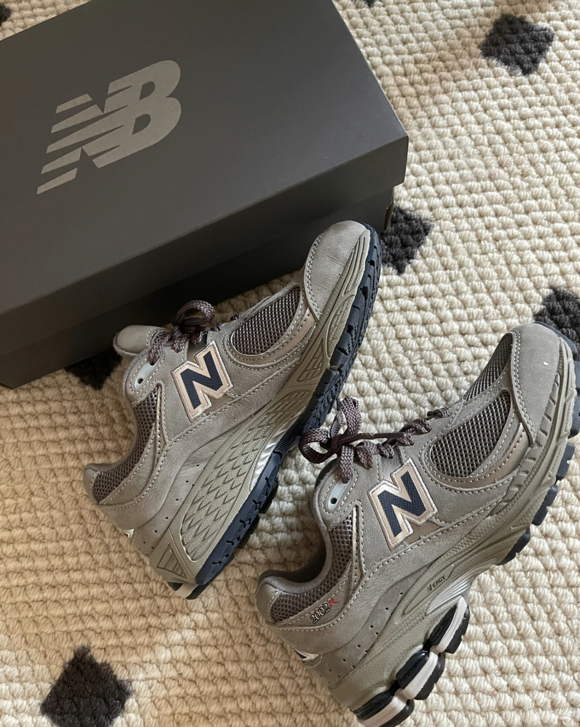 New Balance NB 2002R 墨綠 軍綠 復古 慢跑鞋 老爹鞋 ML2002RA 2002RA/ 預購