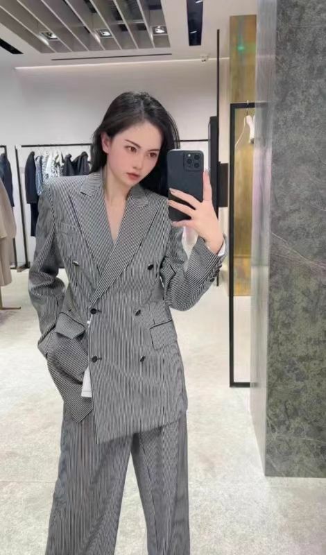 Max Mara 灰色雙排扣翻領條紋西服 PASTE   001 -T