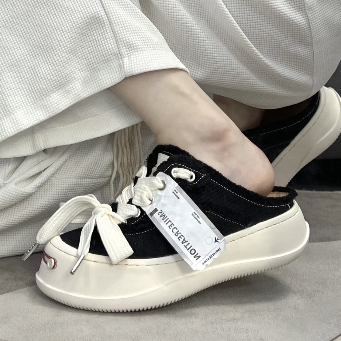 Smilerepublic 經典 開口笑 檀健次同款 低筒 粗鞋帶 厚底 帆布鞋 懶人鞋 黑